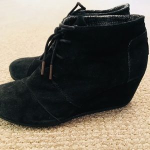 Women’s Toms Wedge Booties